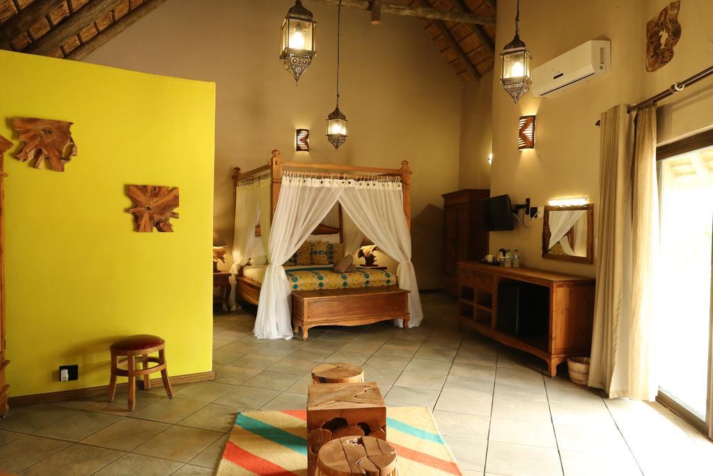N'Taba River Lodge & Spa Port Saint John's Exterior photo