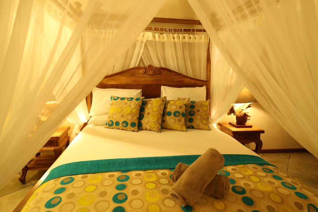 N'Taba River Lodge & Spa Port Saint John's Exterior photo