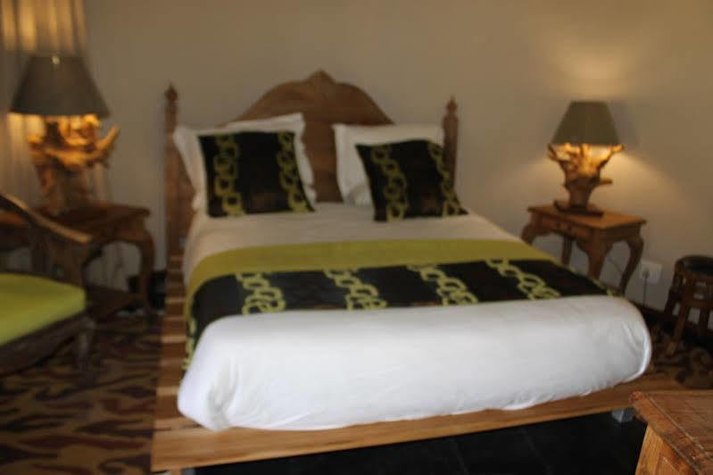 N'Taba River Lodge & Spa Port Saint John's Exterior photo