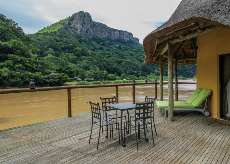 N'Taba River Lodge & Spa Port Saint John's Exterior photo